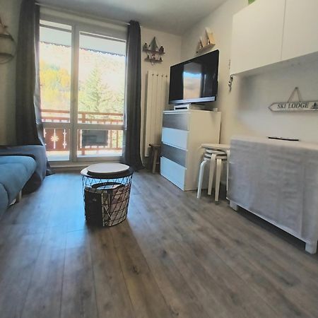 Studio 2 Alpes, Proche Lac Buissonniere, Menage Inclus, Balcon, Parking Λε Ντεζ Αλπ Εξωτερικό φωτογραφία