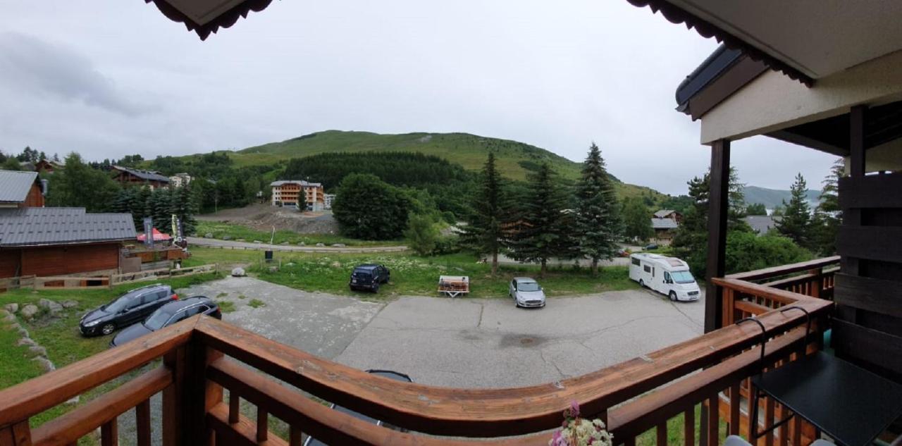 Studio 2 Alpes, Proche Lac Buissonniere, Menage Inclus, Balcon, Parking Λε Ντεζ Αλπ Εξωτερικό φωτογραφία